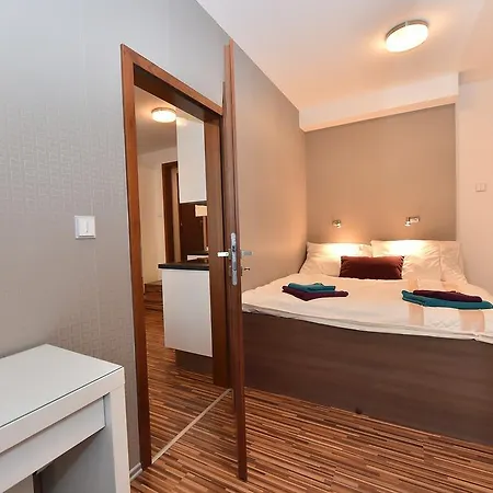 Apartments Palmovka Prague Room photo
