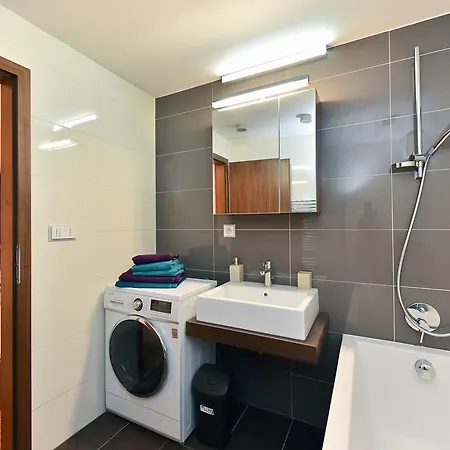 Apartments Palmovka Prague Room photo