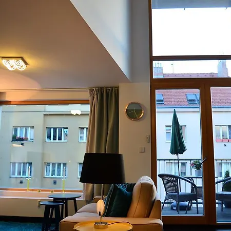 Apartments Palmovka Prague Exterior photo