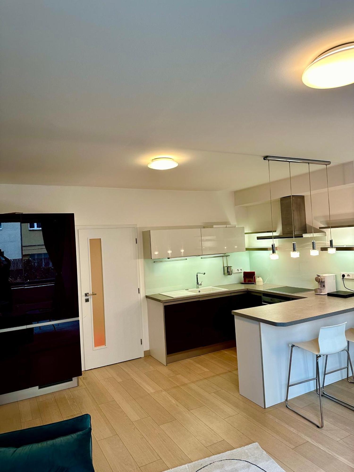 Apartments Palmovka Апартаменты Прага